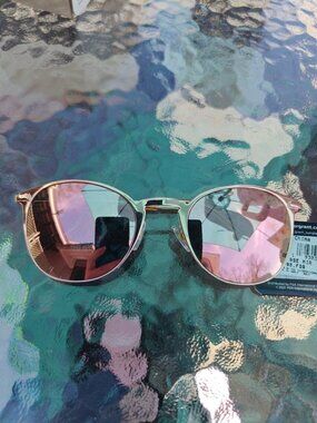 Foster Grant Hailey Rose Gold Mirrored FWG Sunglasses, 100% UVA/B NWT